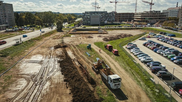 Mileta. Nejočekávanější stavba roku v Hradci Králové a KVISáci jsou u toho