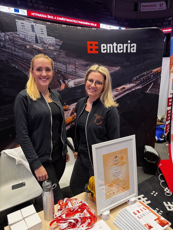 Ledová plocha se na jeden den proměnila v místo plné vzdělání a kariérních příležitostí