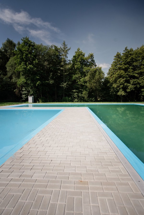 INSTAV dokončil rekonstrukci vodní nádrže v Holetíně