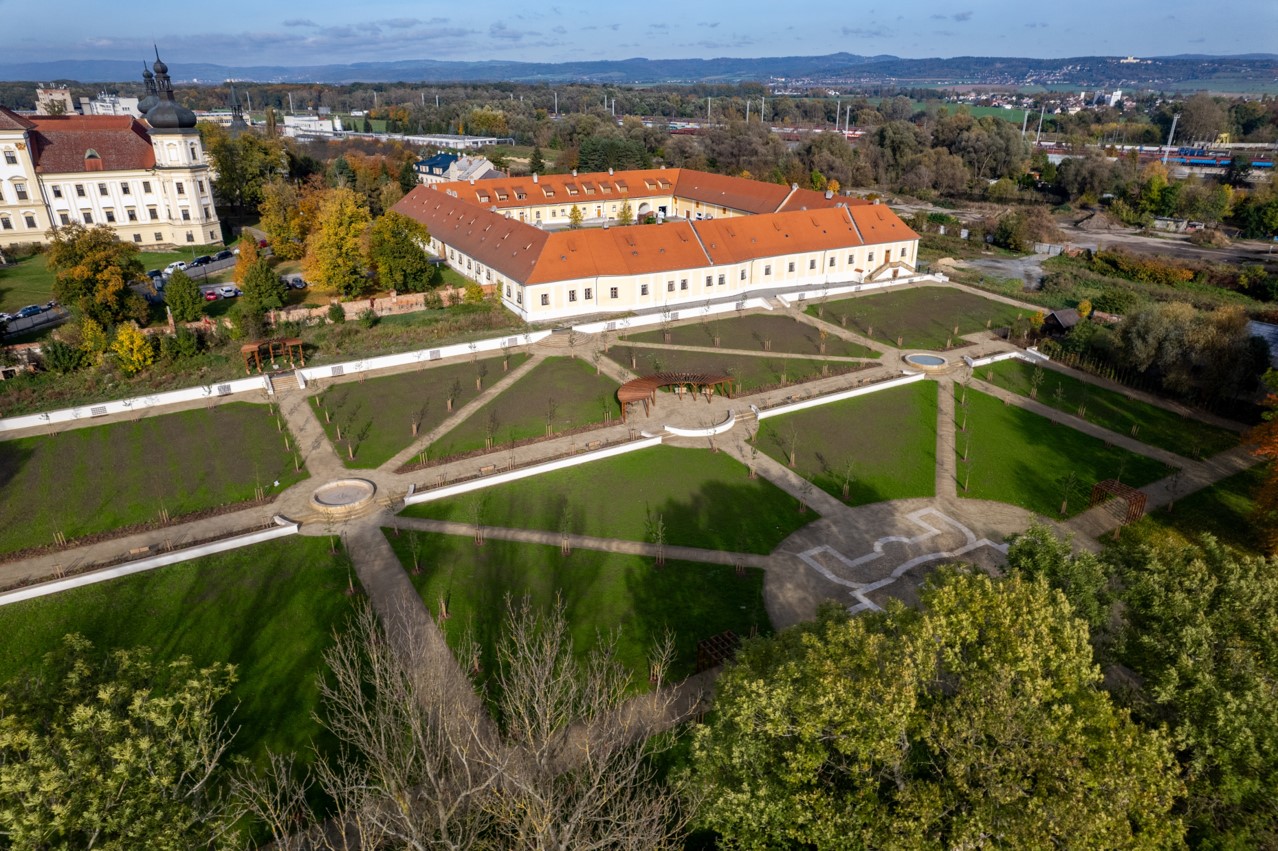 Okrasná zahrada Vojenské nemocnice Olomouc