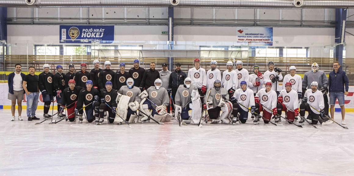 Ventio podporuje nový univerzitní hokejový tým! Představujeme UNIted HK